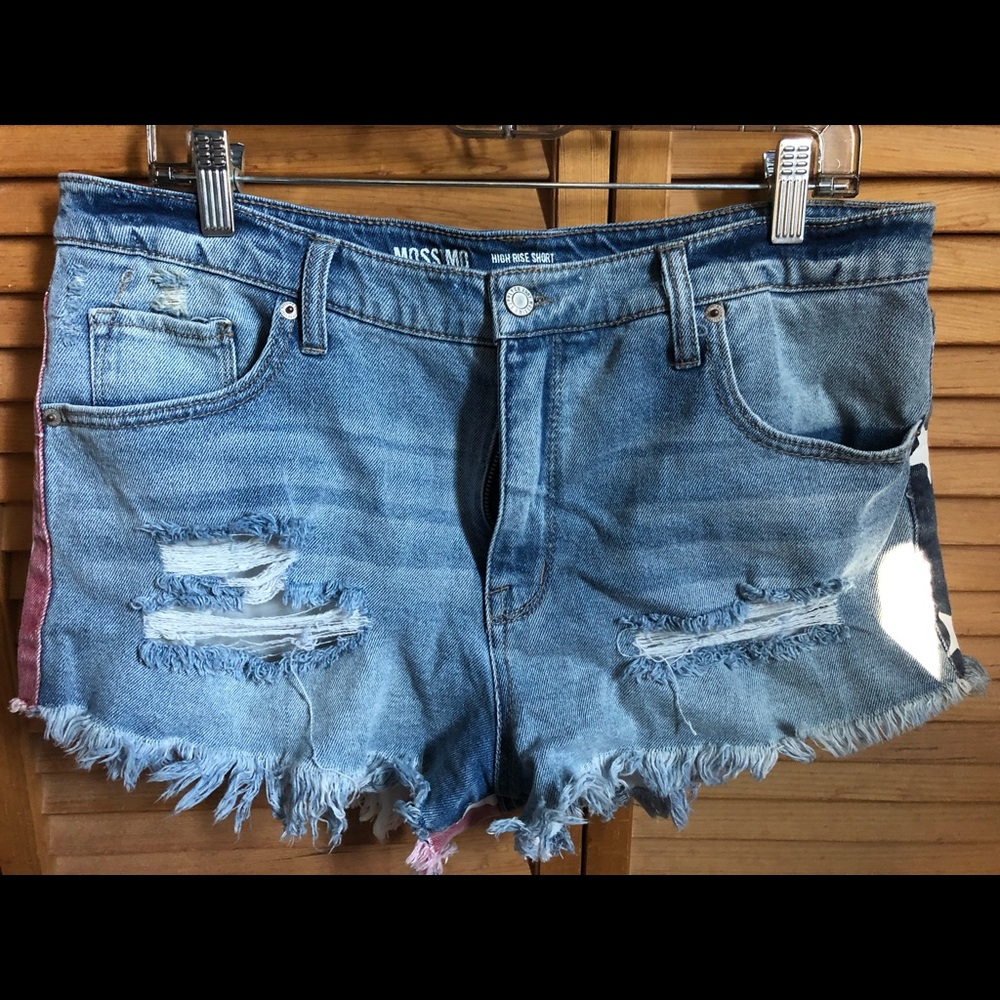 Patriotic denim shorts